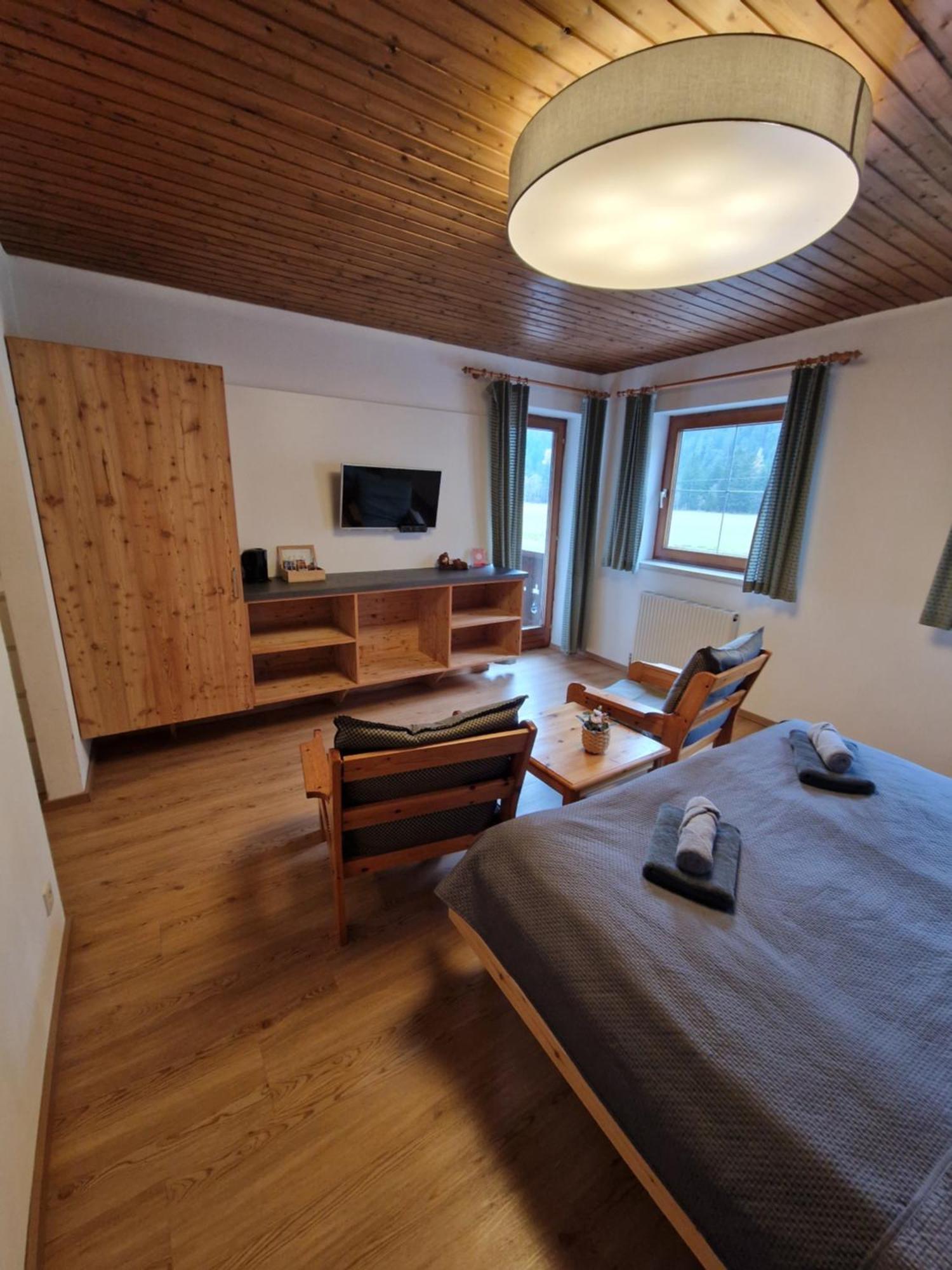 洛伊塔施Garni Baerenwirt住宿加早餐旅馆 外观 照片