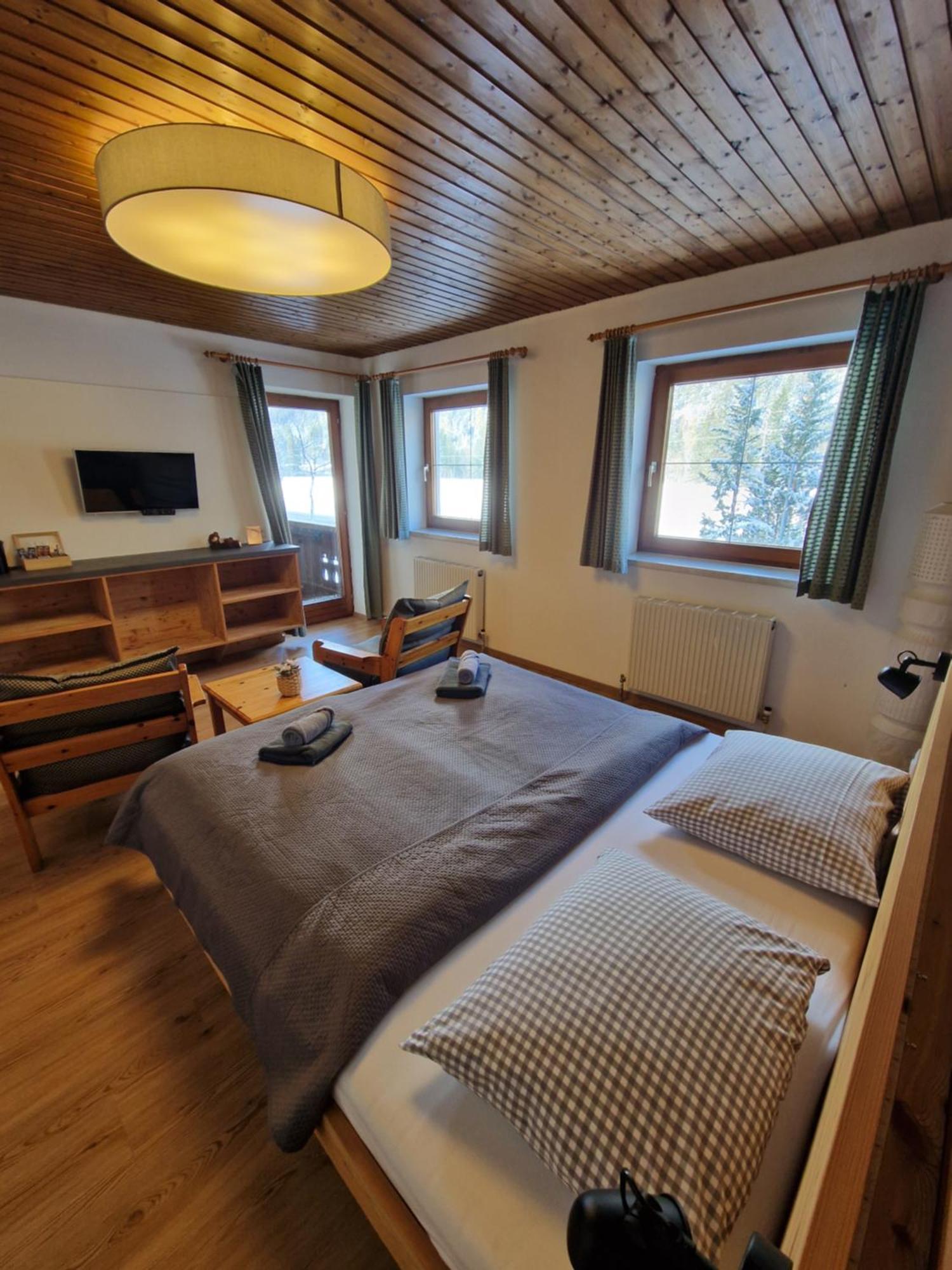 洛伊塔施Garni Baerenwirt住宿加早餐旅馆 外观 照片